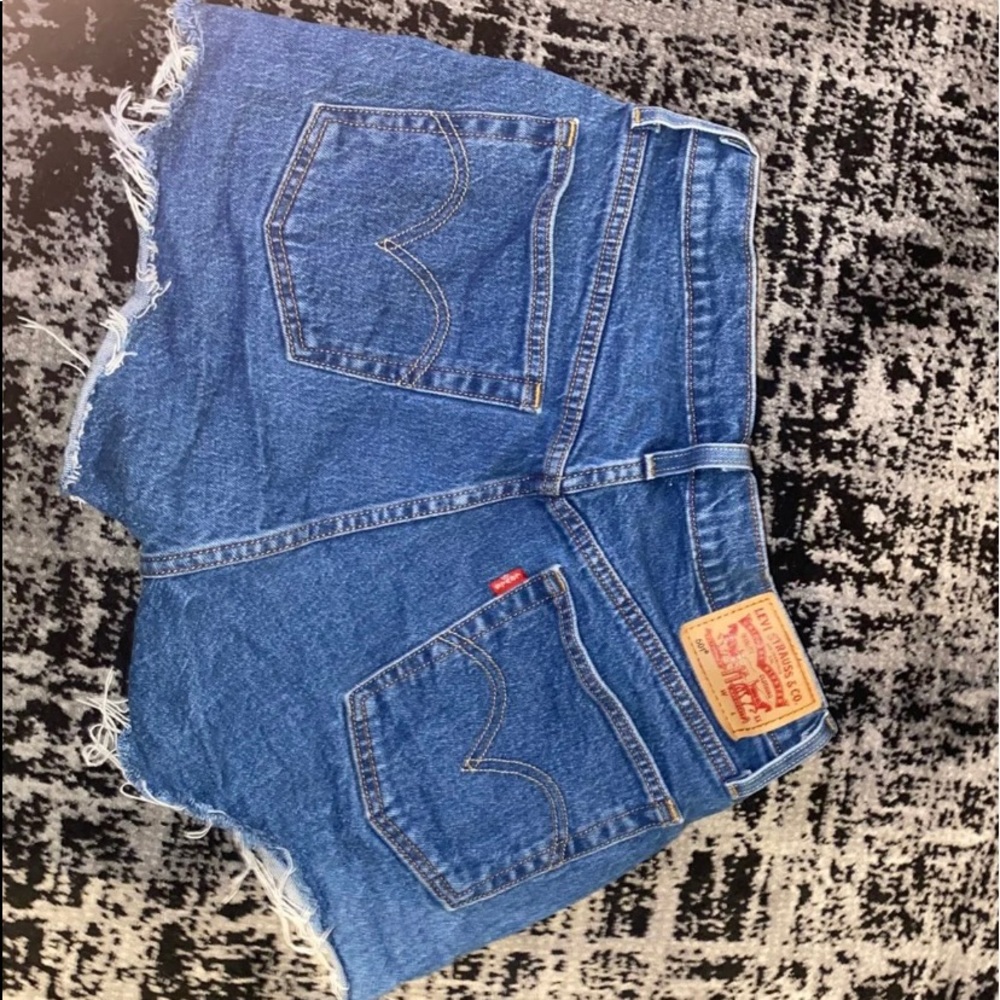 Levi Jean Shorts